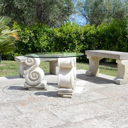 Messapiarooms Torre dell'Orso Luaran gambar